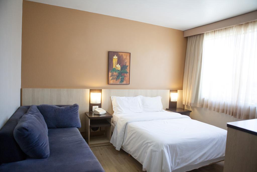 לרנז'יירס דו סול Hotel Palmeiras מראה חיצוני תמונה
